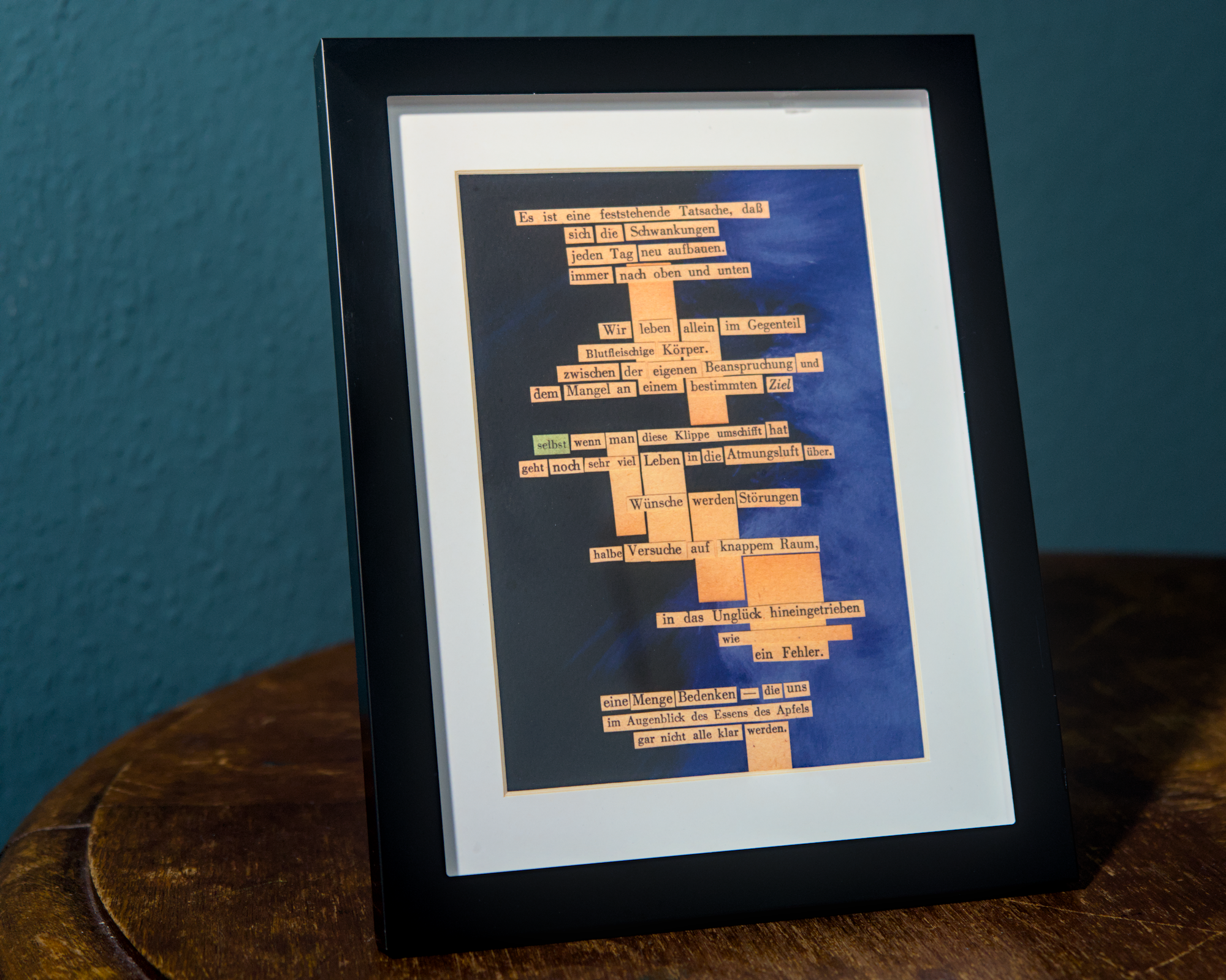 Gedichtprint 'beim essen des apfels'